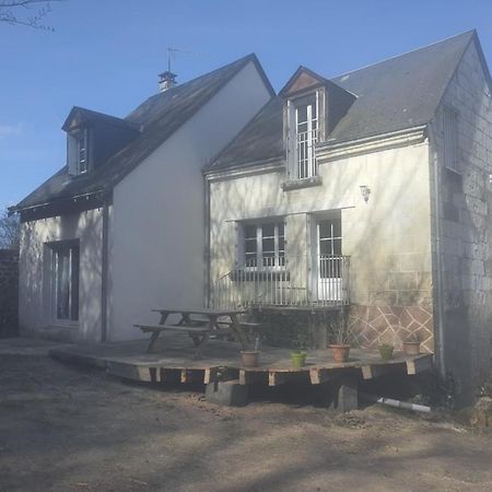 Au Bois De La Belle. Villa Rigny-Ussé Buitenkant foto