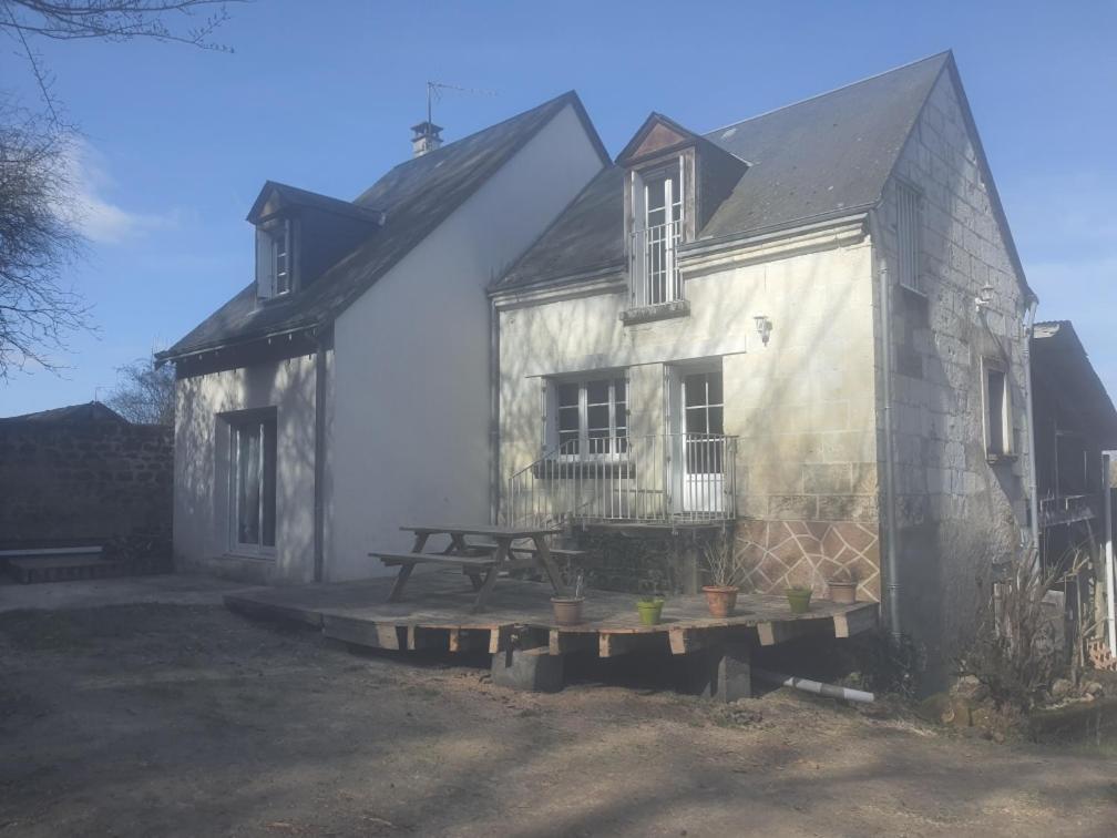 Au Bois De La Belle. Villa Rigny-Ussé Buitenkant foto
